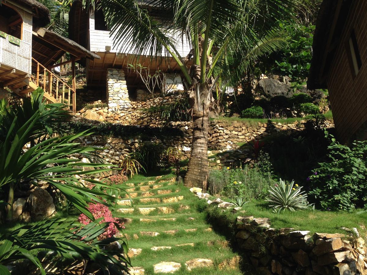 Tinaoog Beach Resort Alad Esterno foto